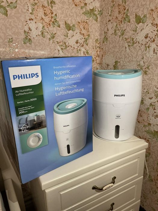 Зволожувач Phillips series 2000