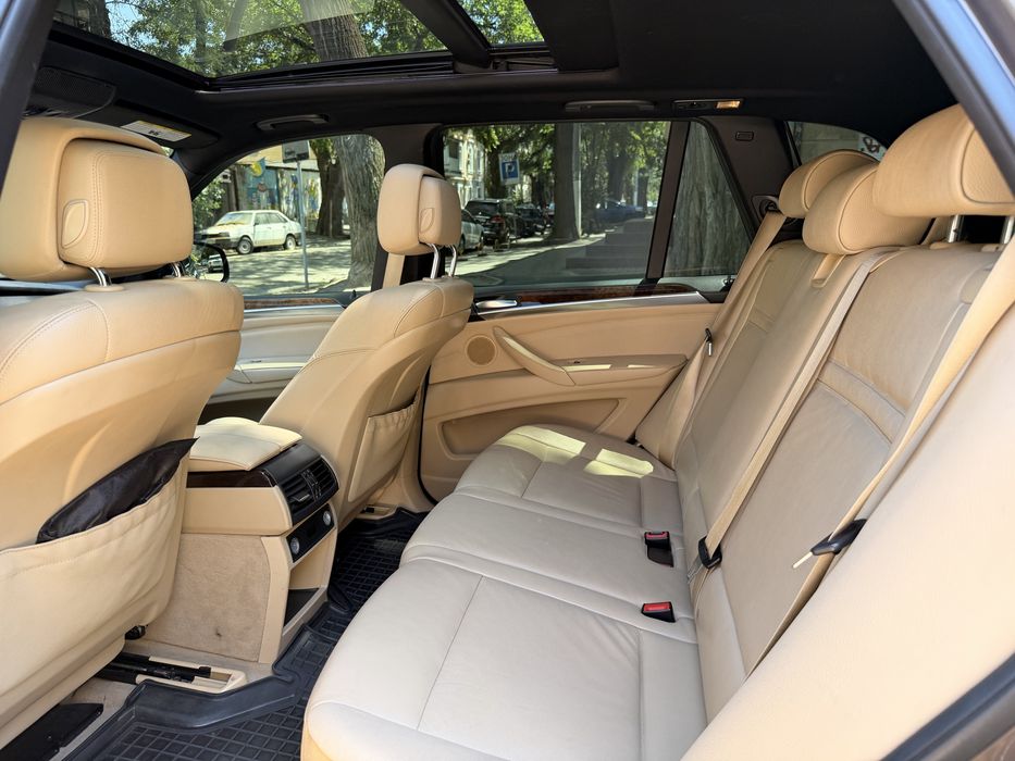 BMW X5 2011, дизель 3.0, xDrive