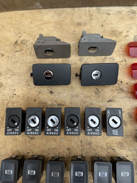 Кнопка Перемикач VW Volkswagen Passat B6 B7 Golf 5 6 Jetta 5 Touran