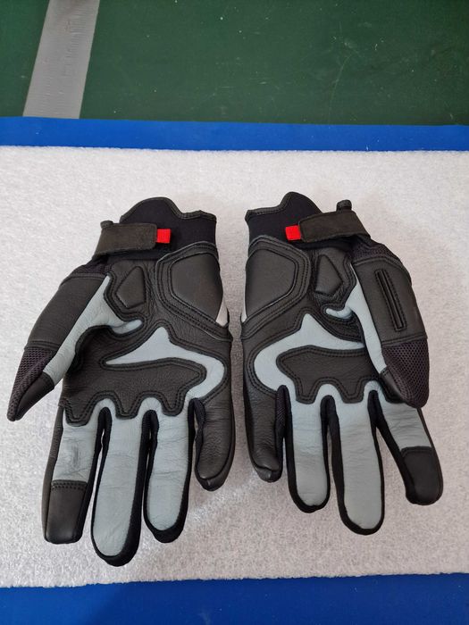 Luvas Mota - Dainese, Revi't, Rukka - Tamanho S