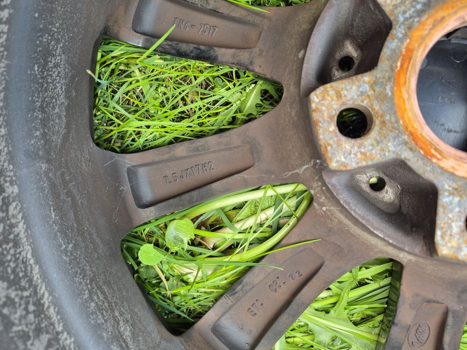 Komplet felg felgi aluminiowe Tomason r17 5x112 7.5j et35  tn-4