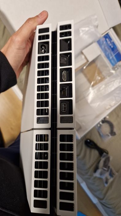 Playstation 4 branca garantia