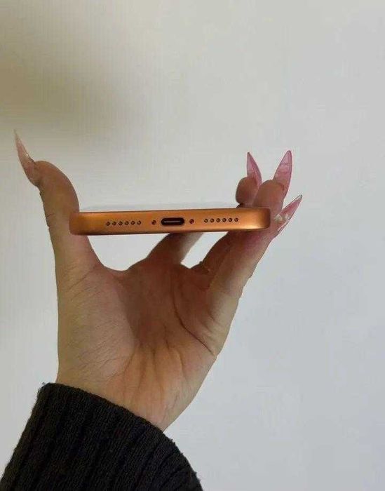 iPhone 17 Pro Max, 256 ГБ, eSIM