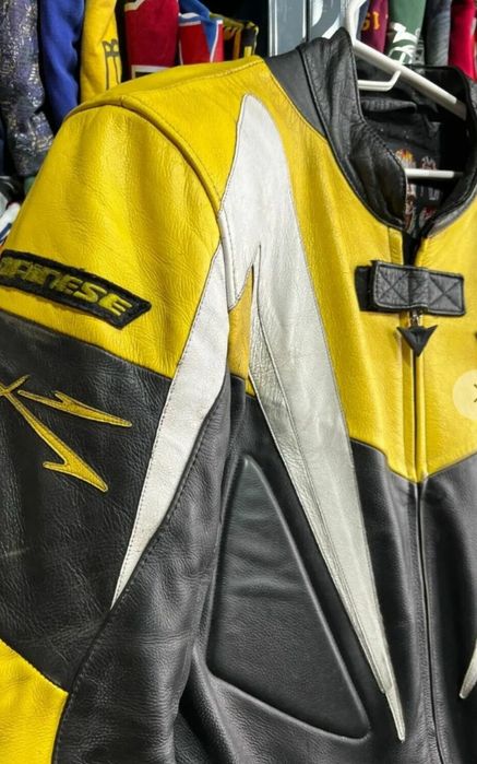Dainese гоночный  мотокостюм ,куртка+штаны..