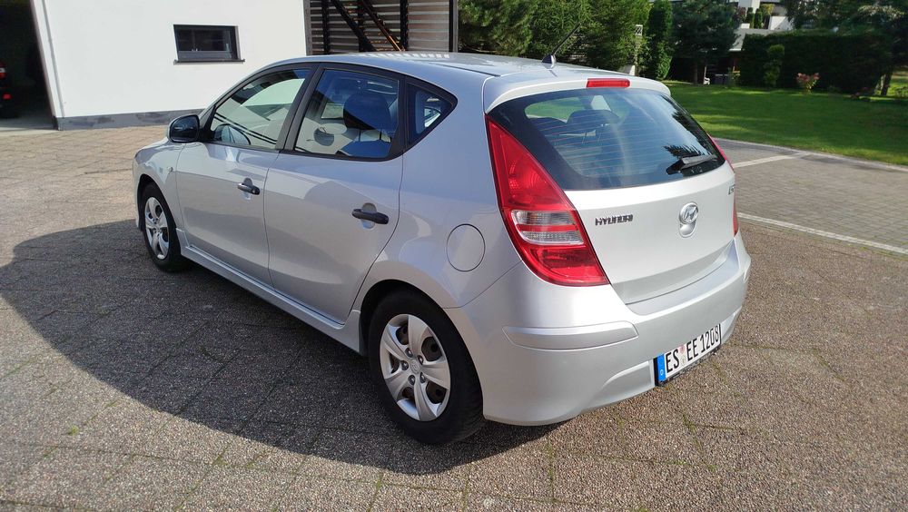 Hyundai i30 1.4 DOHC 105 KM. Bezwypadkowy, Zadbany.