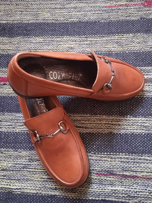 Sapatos mocassins novos 37