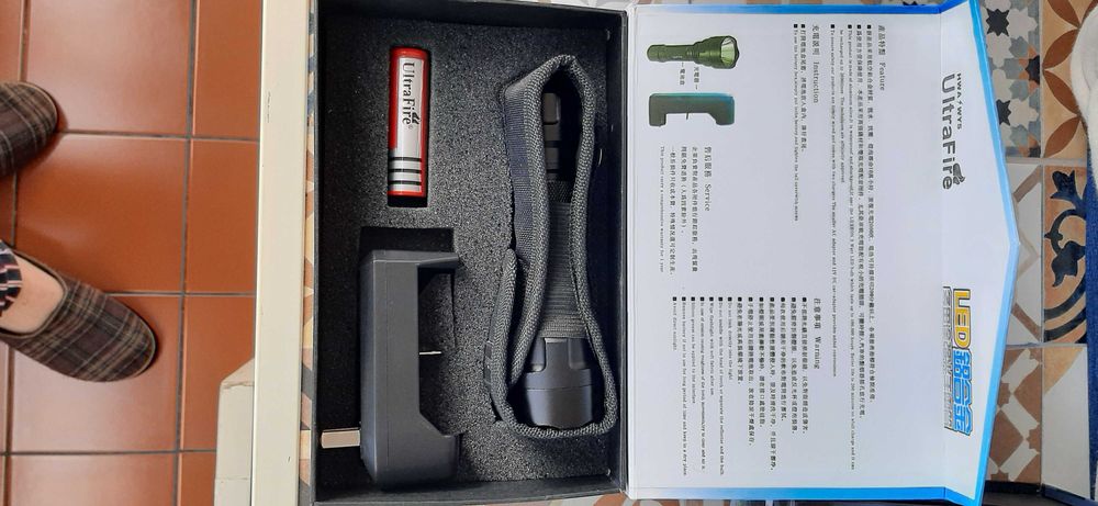 Lanterna de mão led