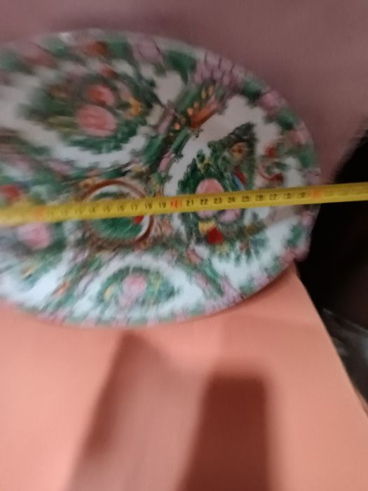 Travessa oriental em estado irrepreensível