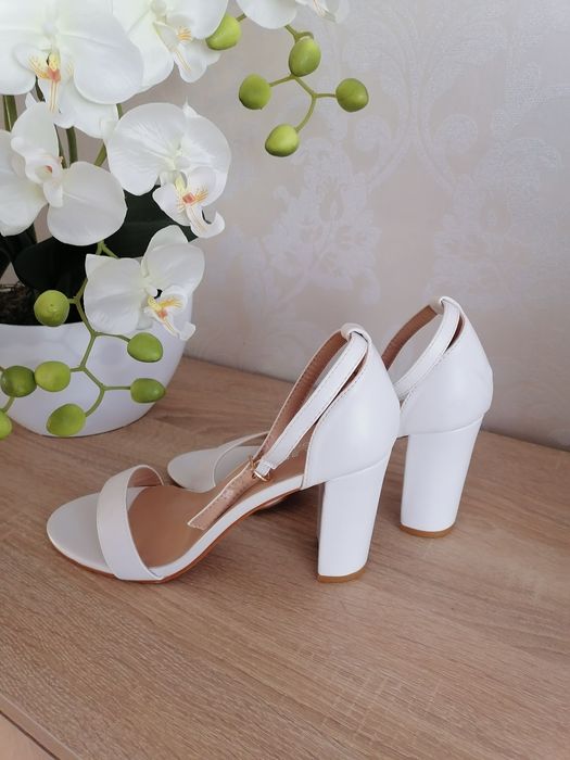 Elegancka sandały biale słupek ślub wesele 40wkl 26cm