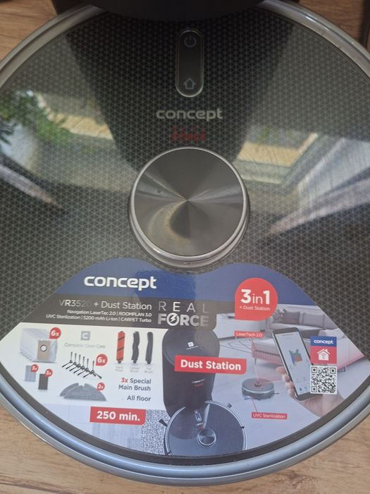 Robot sprzątający concept