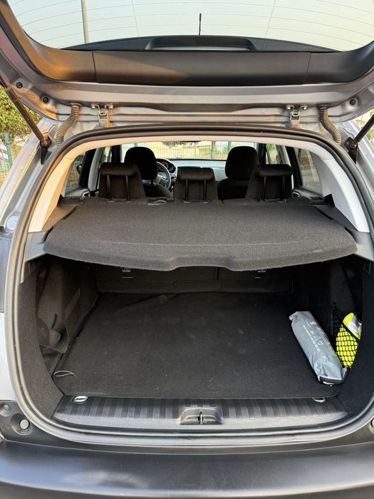 Peugeot 2008 Signature 1.5HDI (2019)