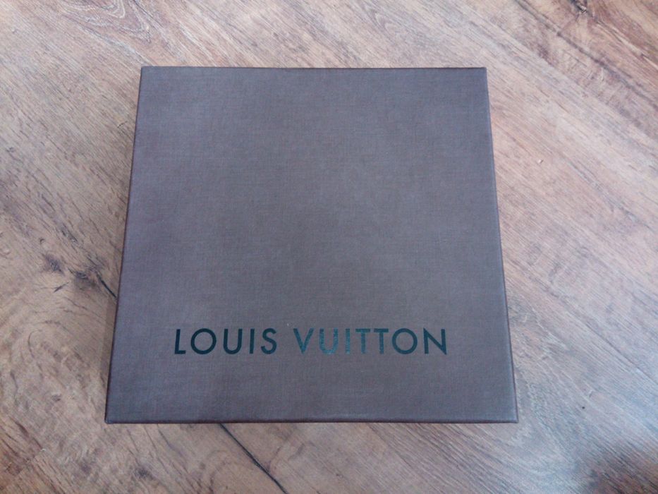 Pudełko Louis Vuitton orginalne
