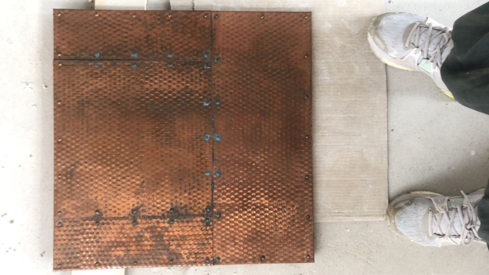 Плита медная декоративная