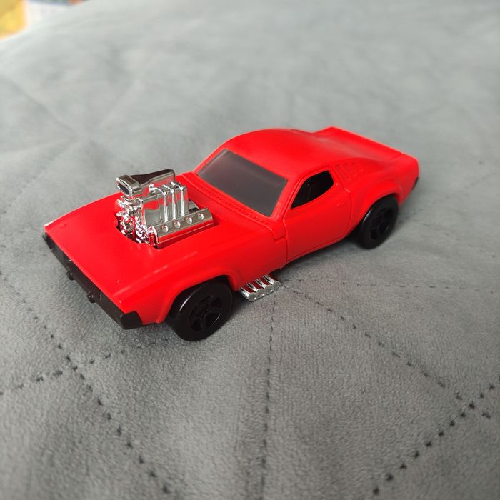 Машинка розкладна Hot wheels Mettle
