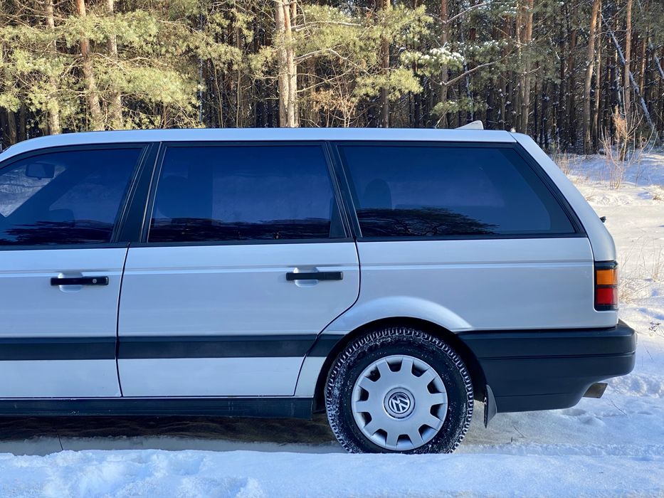 Volkswagen Passat B3 original універсал рідна фарба фольксваген пассат