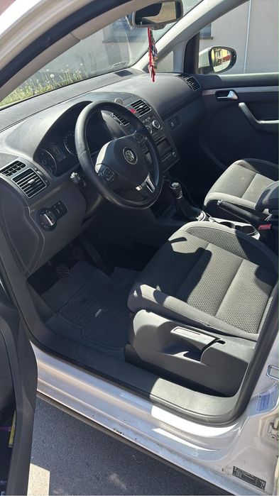 Rodzinny VW Touran 1.6 TDi