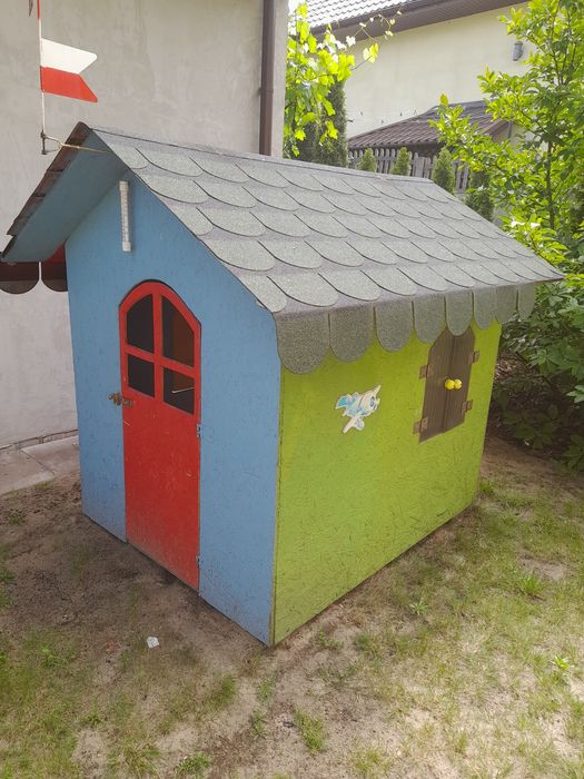 Domek dla dzieci na plac zabaw