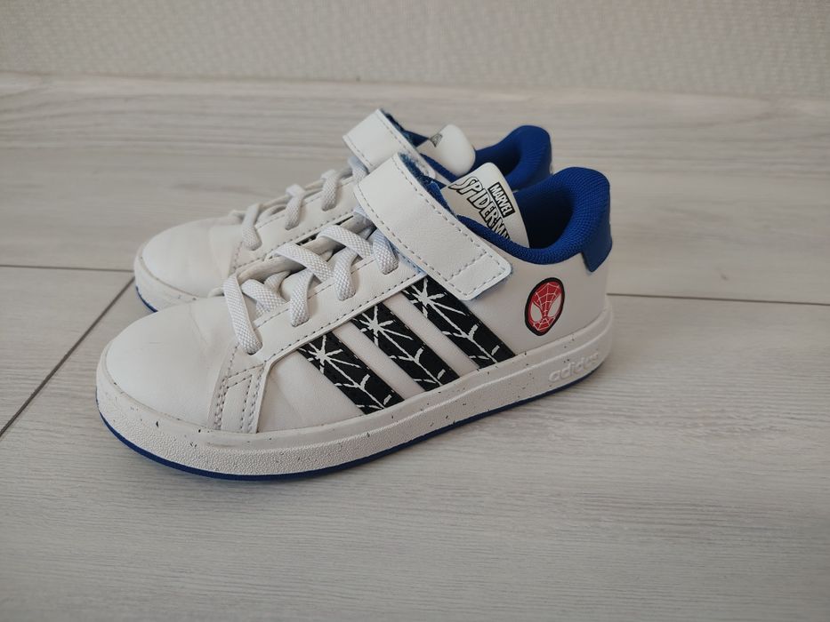 Дитячі кросівки adidas x Marvel, GRAND COURT SPIDER-MAN EL K