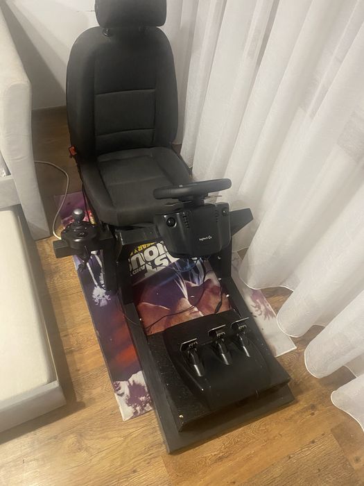 Stanowisko sim racing logitech g920