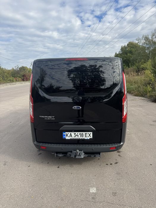 Ford Transit Castum