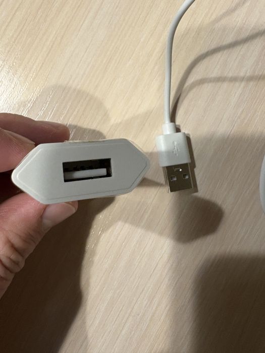 LED-лампа на прищіпці