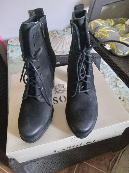 Buty botki skóra nubukowe czarne roz.38