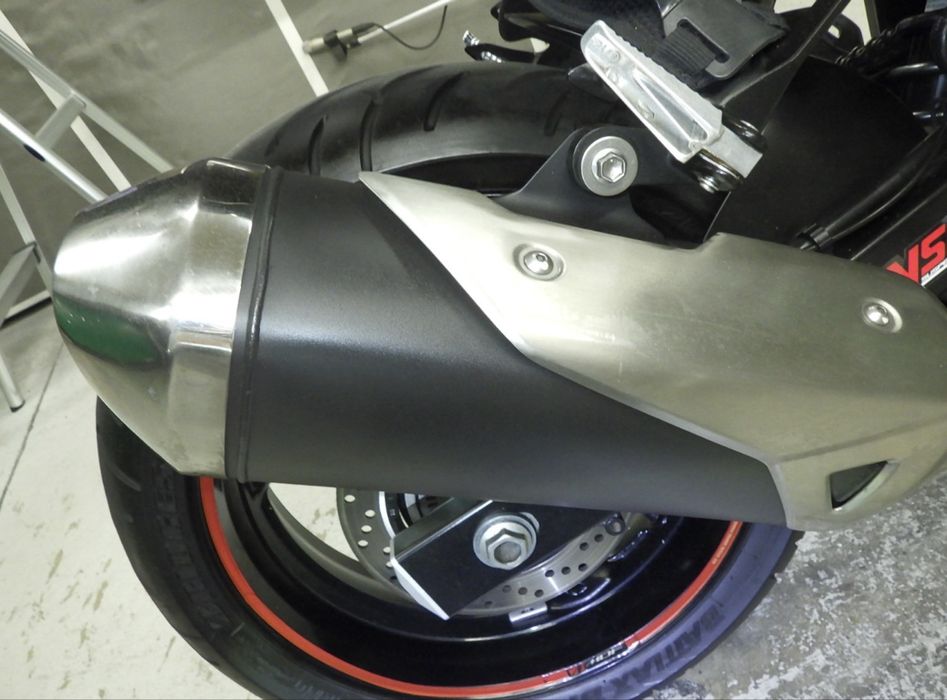 Suzuki GSR-750 Сузуки з Японії