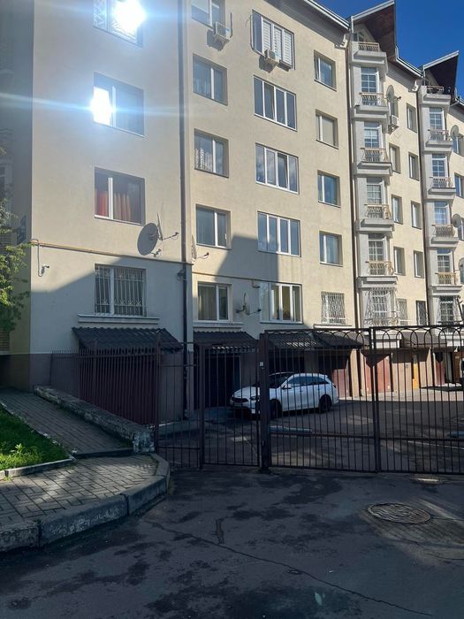 Оренда гаража довгостроково