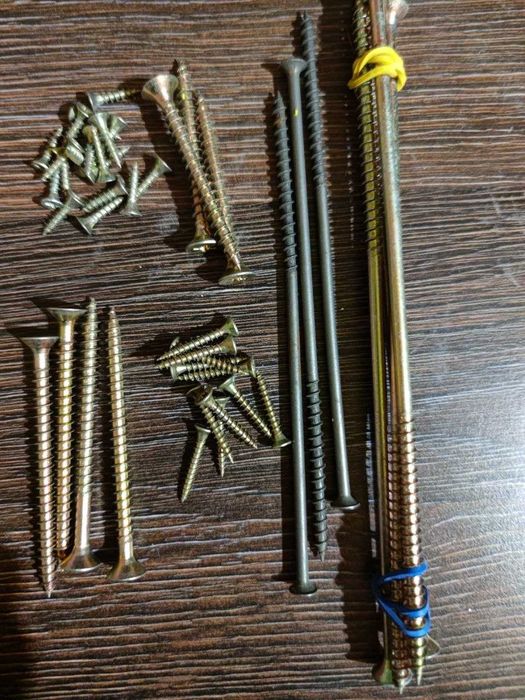 Шурупи Саморізи Гайки Болти Гвинти Дюбелі Патрони монтажні та інше