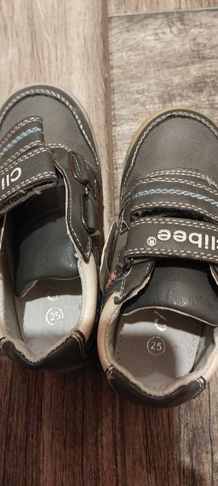 Nowe buty dla chłopca 25 clibee