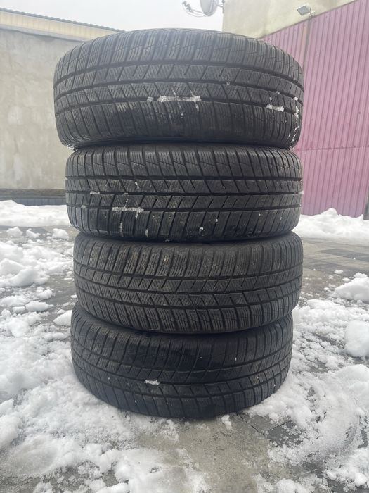 Зимова шина  , комплект 215/60 R17