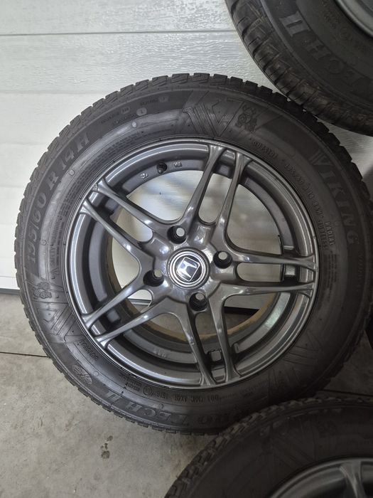 Jantes 14" 4x114.3 em 6.5J // Com pneus