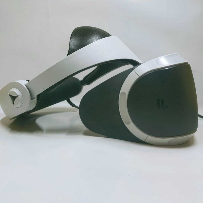 VR-окуляри + AIM-контролер (для PS4, версія 2) — готові до гри