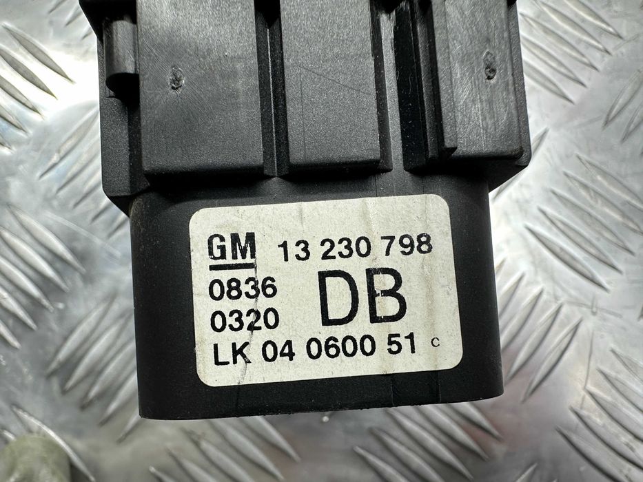 Переключатель Блок включения света opel vectra c  13230798