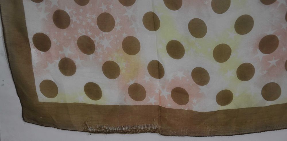 Chusta Apaszka Szal Szalik Damska Jedwabna Jedwab z Indii 102x98cm