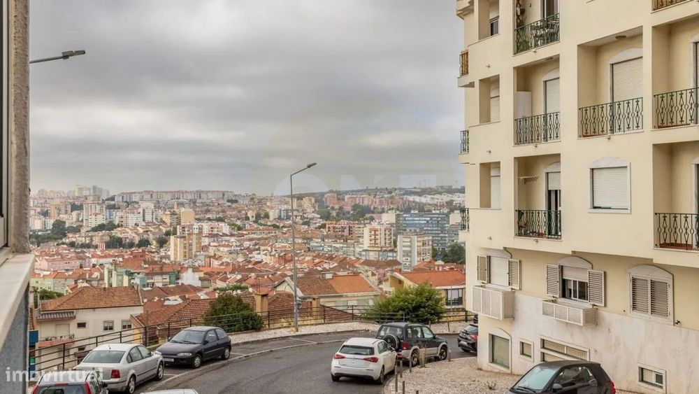 Apartamento T2 Renovado | Casal de São Brás, Amadora