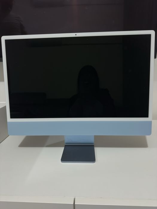 IMAC blue 16GB/512GB/  2024