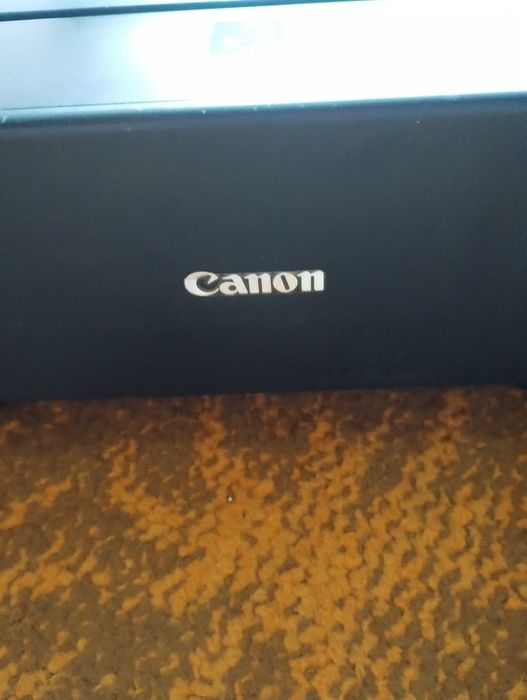 Продам Принтер Canon