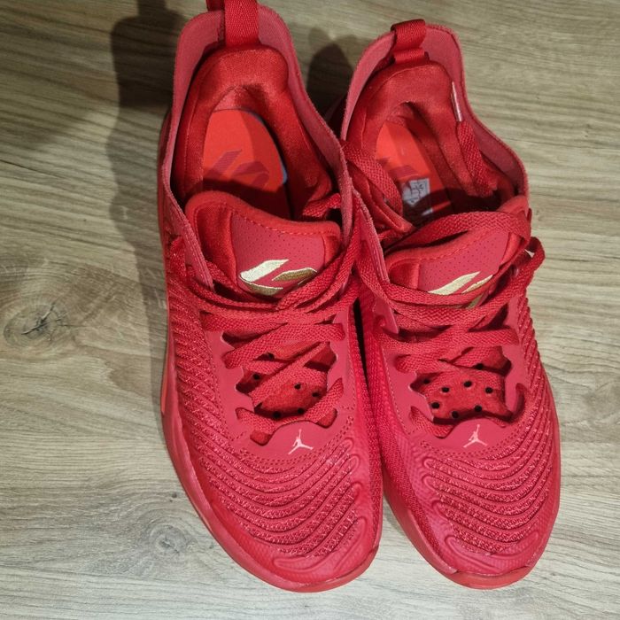 Butu Air Jordan 1