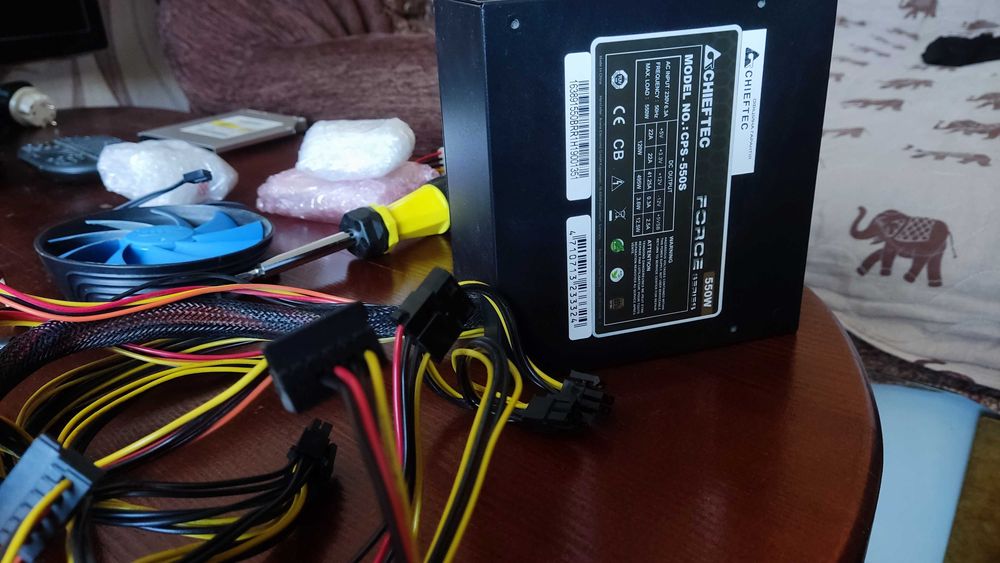 Блок живлення Chieftec cps-550 на 550w