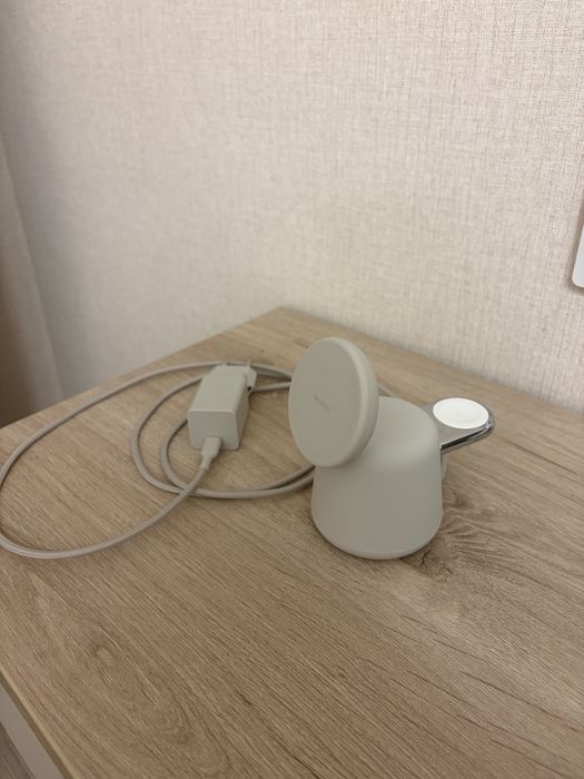 Belkin BoostCharge Pro 2 в 1 Wireless Charging Dock