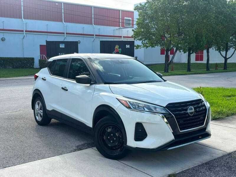 2024 Nissan Kicks S