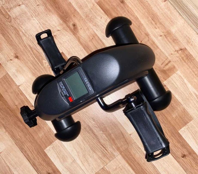 Реабілітаційний велотренажер