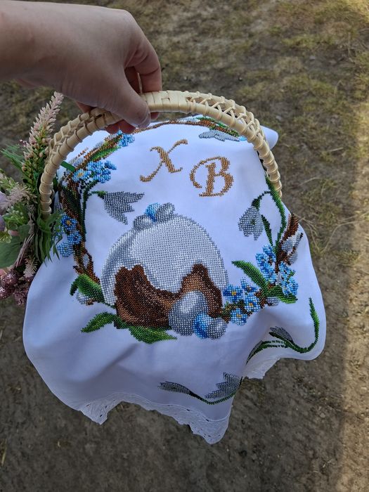 Великодні рушники.Вишиті бісером