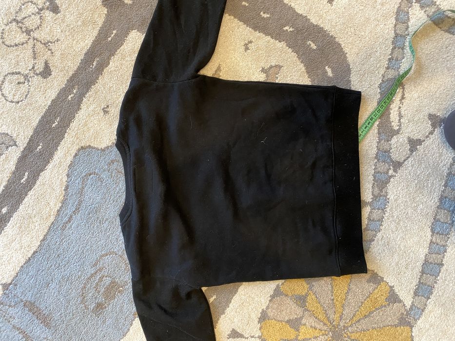 Bluza Reserved r. 134 cm czarna