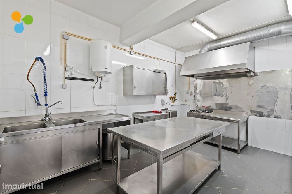 Armazém certificado para indústria alimentar