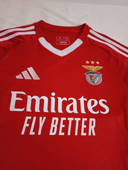 Camisola principal Benfica 2024/25