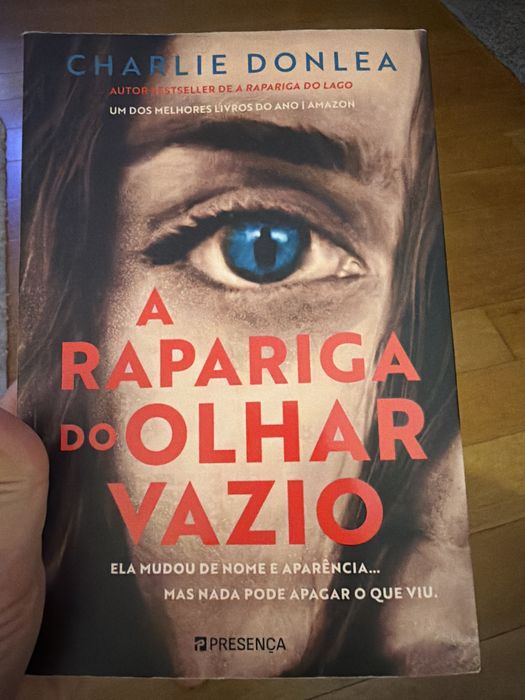 A Rapariga do Olhar Vazio de Charlie Donlea