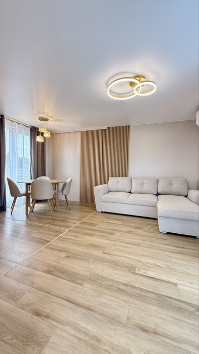 Продаж будинку на 5 с. З ремонтом, готовий до заселення. Поруч ВСЕ!