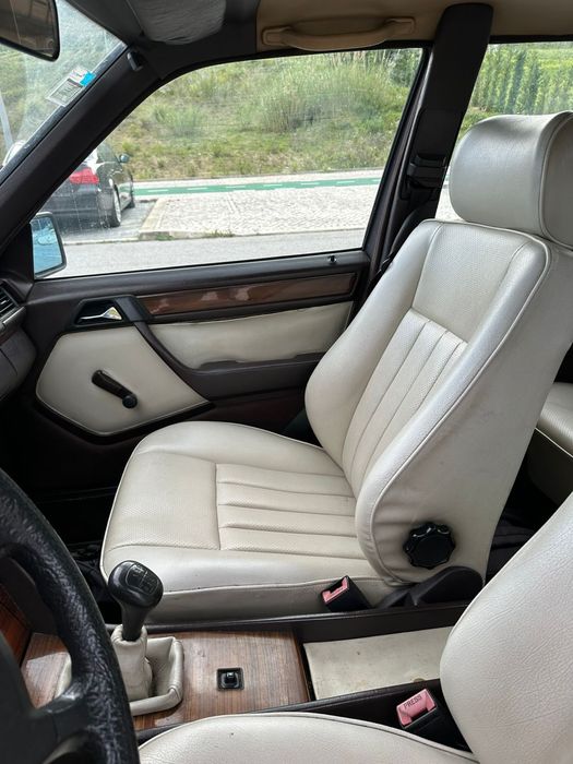 Mercedes 200D W124